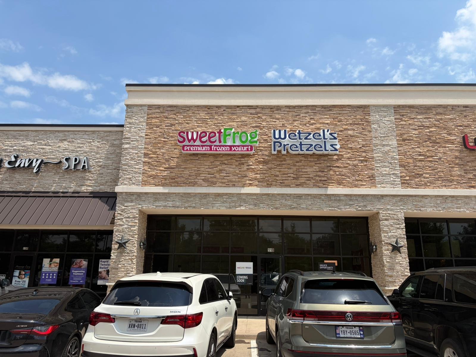 sweetFrog & Wetzel's, Channel Letters by Signs PQ in DFW.